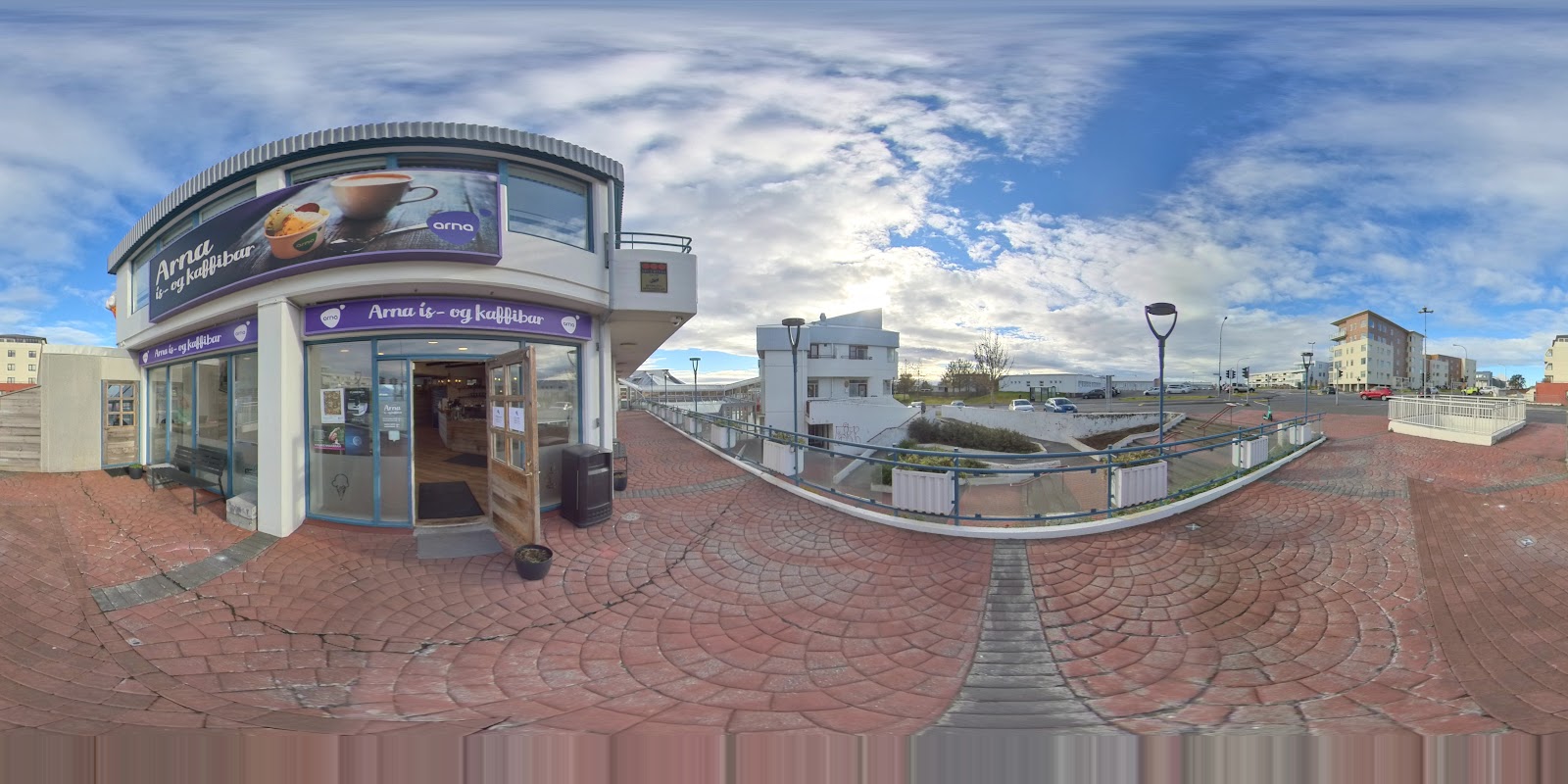 Street view near Arna